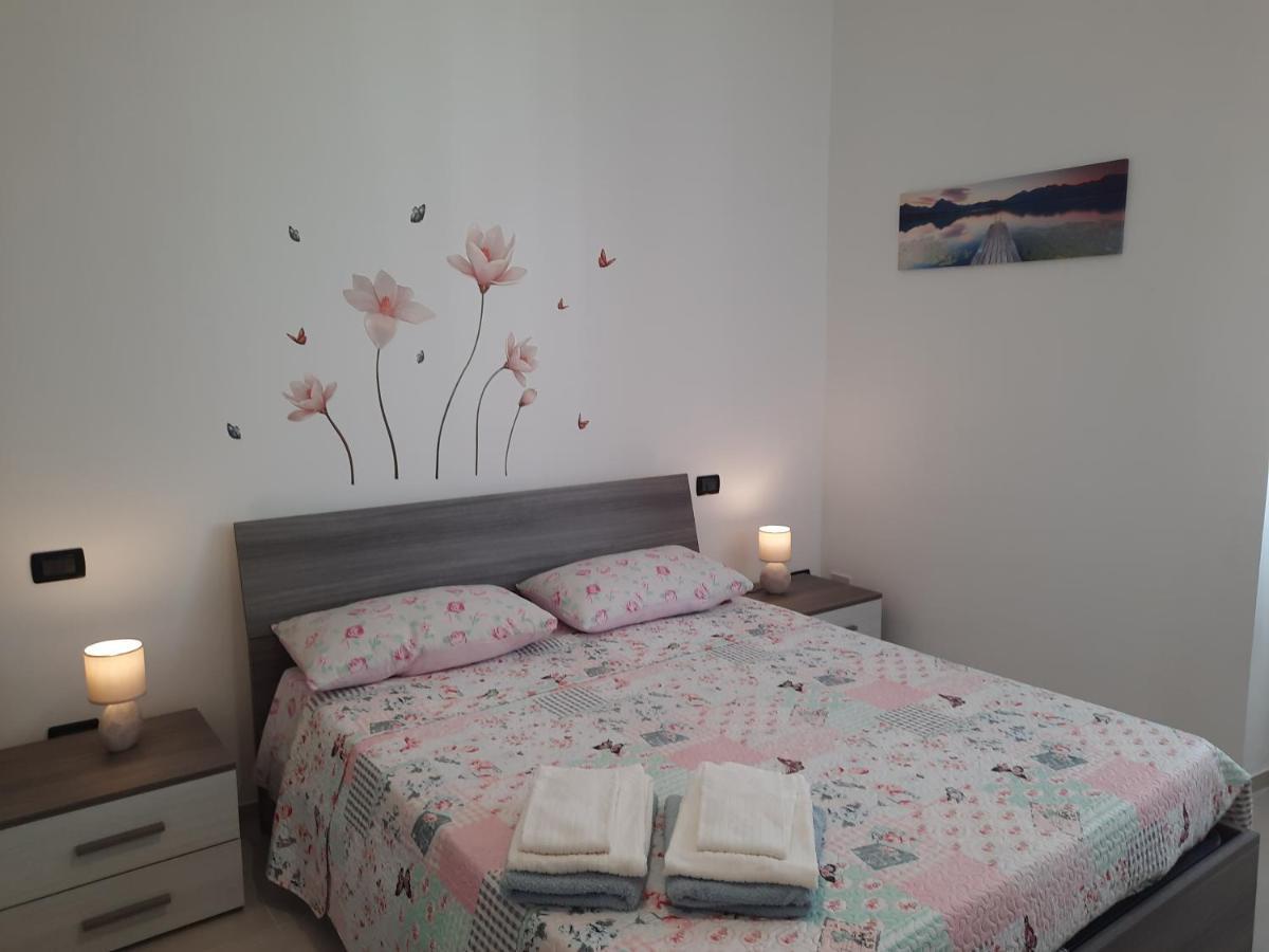 Casa Vacanza Serena Lecce Dış mekan fotoğraf